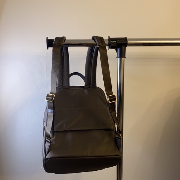 Backpack - Picture 2 of 2